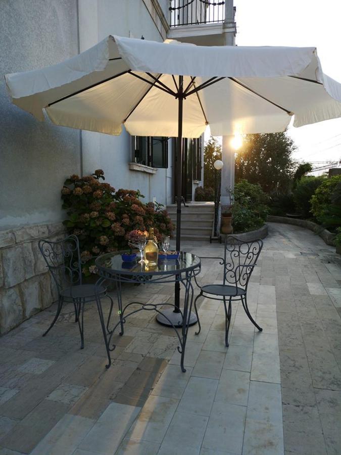 B&B Villa Maria 지오비나조 외부 사진
