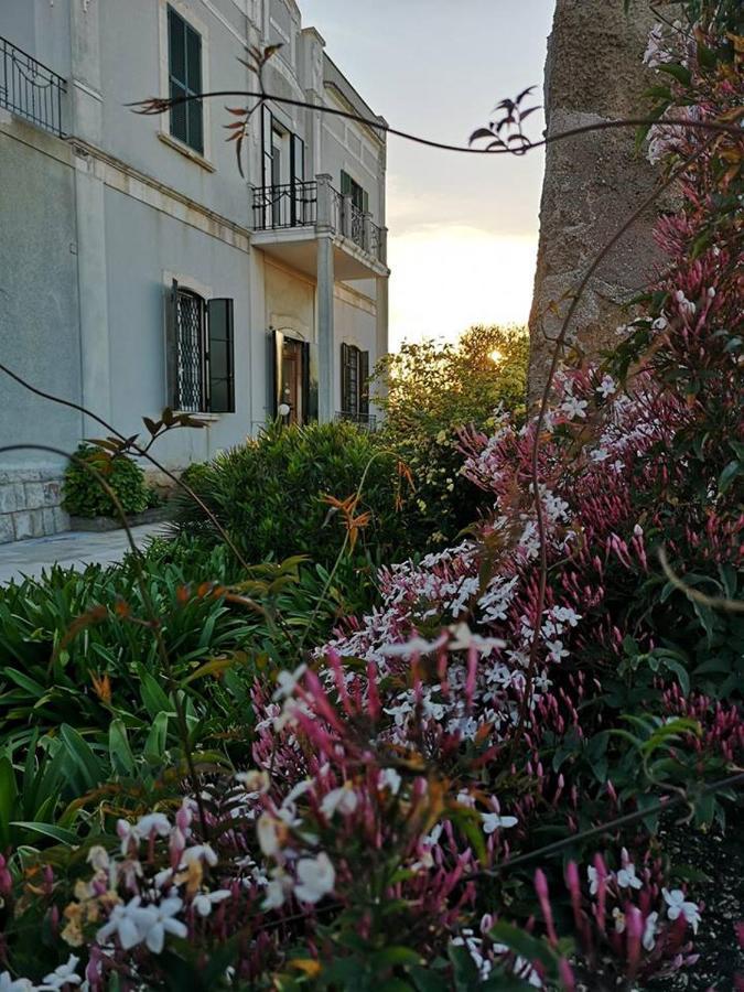 B&B Villa Maria 지오비나조 외부 사진